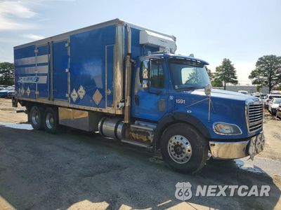Czwarte zdjęcie samochodu z boku: 2012 FREIGHTLINER BUSINESS CLASS M2 REFRIGERATED BOX TRUCK VIN:1FVHC5CY6CHBP9313 - miniatura
