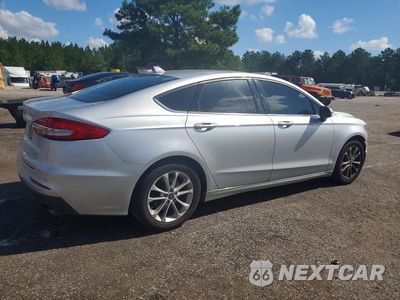 Trzecie zdjęcie samochodu z tyłu: 2019 FORD FUSION SE VIN:3FA6P0HD8KR160407 - miniatura