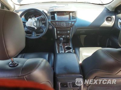 Zdjęcie 8 z 14 samochodu: 2016 NISSAN PATHFINDER SL VIN:5N1AR2MM9GC613466 - miniatura
