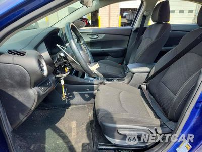 Zdjęcie 7 z 12 samochodu: 2019 KIA FORTE LXS VIN:3KPF24AD6KE096546 - miniatura