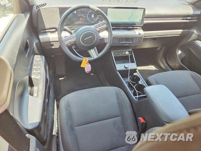 Zdjęcie 8 z 14 samochodu: 2025 HYUNDAI KONA SEL VIN:KM8HC3A63SU031216 - miniatura