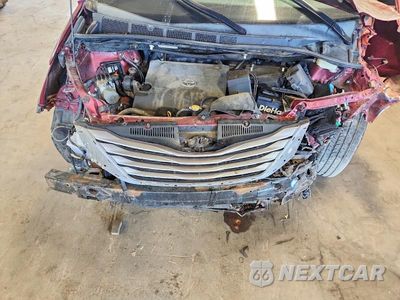 Zdjęcie 11 z 12 samochodu: 2015 TOYOTA SIENNA XLE 7-PASSENGER VIN:5TDDK3DCXFS123697 - miniatura