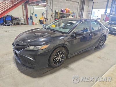 2021 TOYOTA CAMRY SE 4T1G11AK1MU578460 - główne zdjęcie licytacji z USA - miniatura