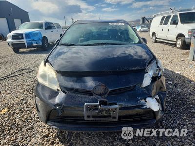 Piąte zdjęcie samochodu w środku: 2012 TOYOTA PRIUS THREE VIN:JTDKN3DU6C1488281 - miniatura