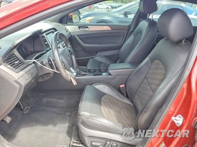 Zdjęcie 7 z 12 samochodu: 2018 HYUNDAI SONATA SPORT VIN:5NPE34AF8JH628674 - miniatura