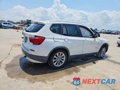 Trzecie zdjęcie samochodu z tyłu: 2013 BMW X3 XDRIVE28I VIN:5UXWX9C53D0A21935 - miniatura