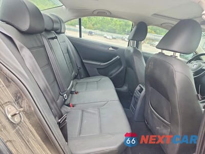 Zdjęcie 10 z 12 samochodu: 2011 VOLKSWAGEN JETTA SE VIN:3VWDZ7AJ2BM316830 - miniatura