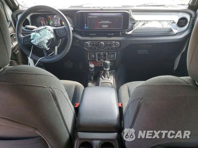 Zdjęcie 8 z 12 samochodu: 2024 JEEP WRANGLER 4XE VIN:1C4RJXN62RW184717 - miniatura
