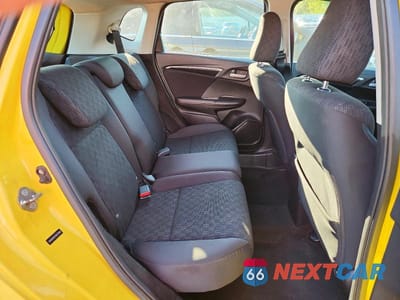 Zdjęcie 10 z 12 samochodu: 2015 HONDA FIT LX VIN:3HGGK5H51FM717598 - miniatura