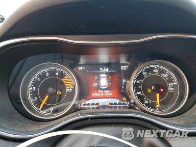 Zdjęcie 9 z 13 samochodu: 2019 JEEP CHEROKEE LIMITED VIN:1C4PJMDX2KD236591 - miniatura
