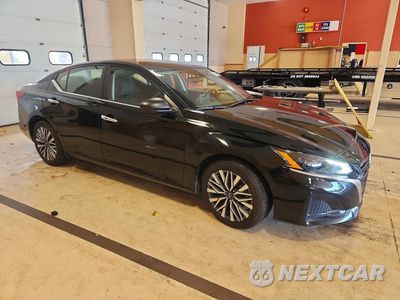 Czwarte zdjęcie samochodu z boku: 2025 NISSAN ALTIMA SV VIN:1N4BL4DV5SN402637 - miniatura