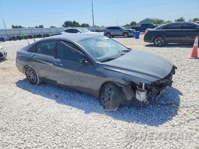 Czwarte zdjęcie samochodu z boku: 2024 HYUNDAI ELANTRA SEL VIN:KMHLM4DG3RU676010 - miniatura