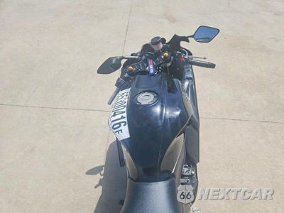 Zdjęcie 6 z 9 samochodu: 2025 YAMAHA YZFR7 VIN:JYARM38E3SA020930 - miniatura