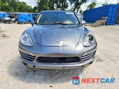 Piąte zdjęcie samochodu w środku: 2013 PORSCHE CAYENNE VIN:WP1AA2A22DLA02932 - miniatura