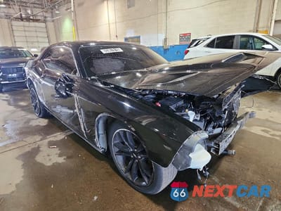 Czwarte zdjęcie samochodu z boku: 2018 DODGE CHALLENGER R/T VIN:2C3CDZBT1JH171743 - miniatura