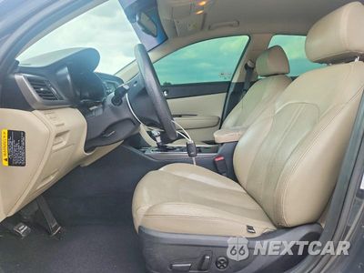 Zdjęcie 7 z 12 samochodu: 2016 KIA OPTIMA VIN:5XXGT4L30GG078919 - miniatura
