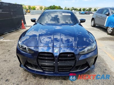 Piąte zdjęcie samochodu w środku: 2025 BMW M4 COMPETITION VIN:WBS33HK08SCT35579 - miniatura