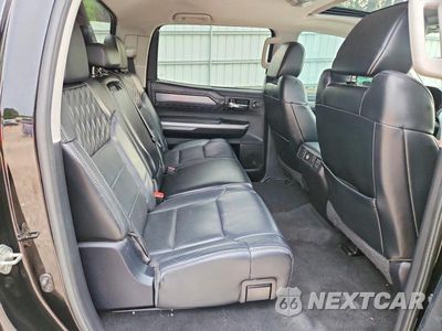 Zdjęcie 10 z 12 samochodu: 2017 TOYOTA TUNDRA PLATINUM VIN:5TFAY5F10HX602670 - miniatura