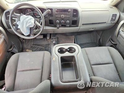 Zdjęcie 8 z 12 samochodu: 2013 CHEVROLET SILVERADO K1500 LS VIN:1GCRKREA2DZ206106 - miniatura