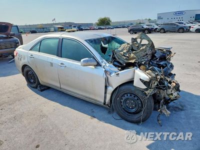 Czwarte zdjęcie samochodu z boku: 2011 TOYOTA CAMRY BASE VIN:4T4BF3EK9BR118385 - miniatura