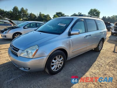 2006 KIA SEDONA LX KNDMB233766073773 - główne zdjęcie licytacji z USA - miniatura