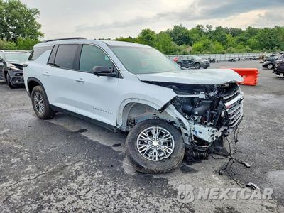 Czwarte zdjęcie samochodu z boku: 2026 CHEVROLET TRAVERSE LT VIN:1GNEVGKSXTJ209315 - miniatura