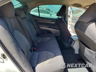 Zdjęcie 10 z 12 samochodu: 2021 TOYOTA CAMRY LE VIN:4T1C11AK9MU581573 - miniatura