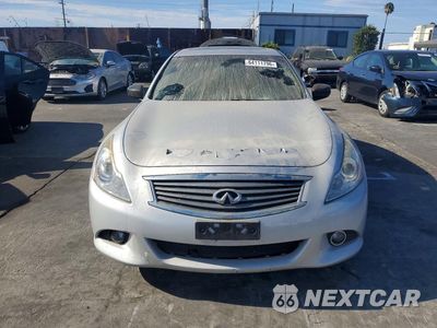 Piąte zdjęcie samochodu w środku: 2015 INFINITI Q40 BASE VIN:JN1CV6AP6FM502741 - miniatura