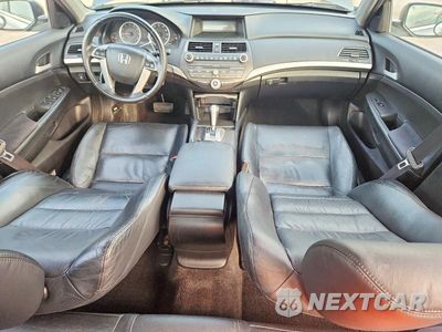 Zdjęcie 8 z 13 samochodu: 2012 HONDA ACCORD SE VIN:1HGCP2F6XCA014715 - miniatura