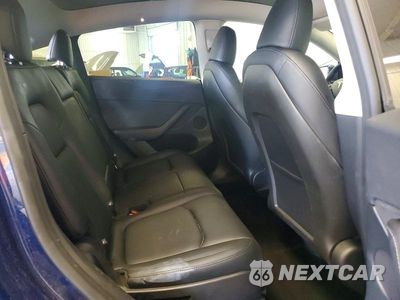 Zdjęcie 10 z 12 samochodu: 2025 TESLA MODEL Y VIN:7SAYGAEE1SF292922 - miniatura
