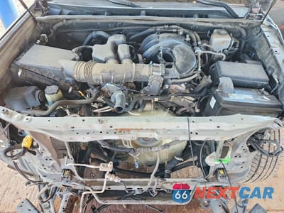Zdjęcie 12 z 13 samochodu: 2018 TOYOTA 4RUNNER VIN:JTEBU5JR2J5524113 - miniatura