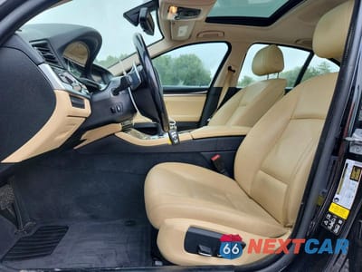 Zdjęcie 7 z 12 samochodu: 2016 BMW 528 XI VIN:WBA5A7C57GG643236 - miniatura