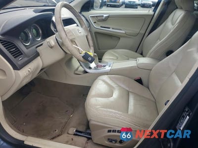 Zdjęcie 7 z 13 samochodu: 2010 VOLVO XC60 T6 VIN:YV4992DZ9A2125504 - miniatura