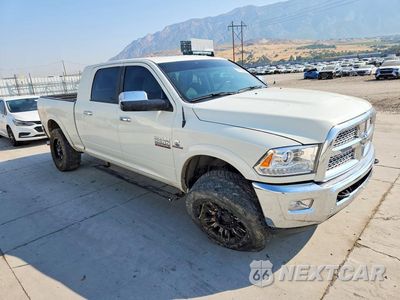 Czwarte zdjęcie samochodu z boku: 2018 RAM 2500 LARAMIE VIN:3C6UR5NL9JG117989 - miniatura