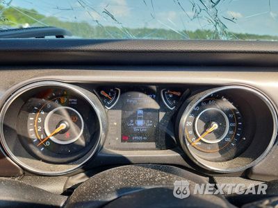 Zdjęcie 9 z 13 samochodu: 2023 JEEP GLADIATOR SPORT VIN:1C6HJTAG1PL528899 - miniatura