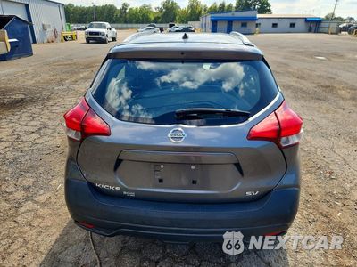 Zdjęcie 6 z 14 samochodu: 2019 NISSAN KICKS SV VIN:3N1CP5CU2KL541046 - miniatura