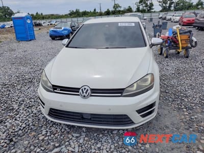 Piąte zdjęcie samochodu w środku: 2016 VOLKSWAGEN GOLF R VIN:WVWUF7AU0GW239050 - miniatura