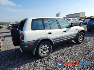 Trzecie zdjęcie samochodu z tyłu: 1996 TOYOTA RAV4 BASE VIN:JT3GP10V2T7004756 - miniatura