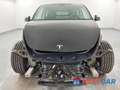 Piąte zdjęcie samochodu w środku: 2022 TESLA MODEL Y VIN:7SAYGDEE5NF480395 - miniatura