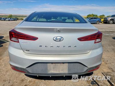 Zdjęcie 6 z 12 samochodu: 2019 HYUNDAI ELANTRA SE VIN:5NPD74LF5KH486735 - miniatura