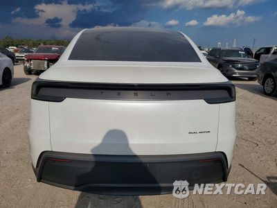 Zdjęcie 6 z 12 samochodu: 2026 TESLA MODEL Y VIN:7SAYGDEE1TA688090 - miniatura