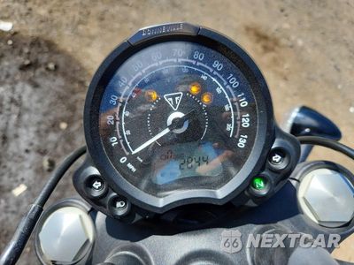 Zdjęcie 7 z 9 samochodu: 2022 TRIUMPH MOTORCYCLE BONNEVILLE BOBBER VIN:SMTD53HLXNTBA7002 - miniatura