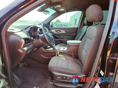 Zdjęcie 7 z 13 samochodu: 2023 CHEVROLET TRAVERSE LT VIN:1GNERGKW1PJ143394 - miniatura