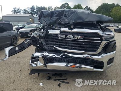 Piąte zdjęcie samochodu w środku: 2026 RAM 1500 LARAMIE VIN:1C6SRFJP2TN276014 - miniatura