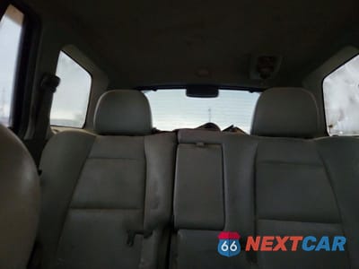 Zdjęcie 10 z 13 samochodu: 2005 HYUNDAI SANTA FE GLS VIN:KM8SC73E75U866872 - miniatura