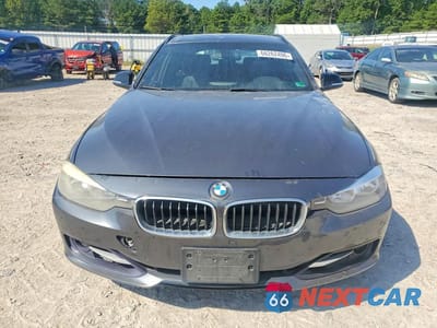 Piąte zdjęcie samochodu w środku: 2014 BMW 328 XI VIN:WBA3G7C50EK296364 - miniatura