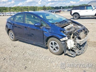 Czwarte zdjęcie samochodu z boku: 2015 TOYOTA PRIUS TWO VIN:JTDKN3DU9F0422771 - miniatura