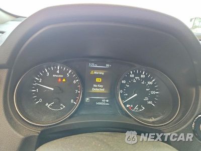 Zdjęcie 9 z 13 samochodu: 2017 NISSAN ROGUE SV VIN:5N1AT2MV5HC768575 - miniatura