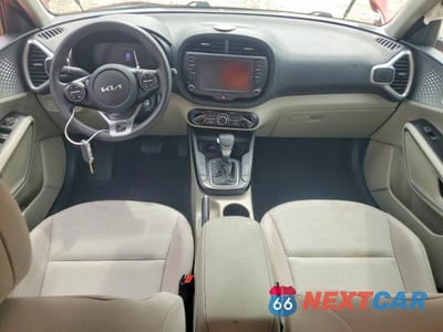 Zdjęcie 8 z 13 samochodu: 2023 KIA SOUL LX VIN:KNDJ23AU0P7187811 - miniatura