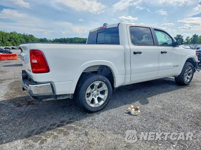 Trzecie zdjęcie samochodu z tyłu: 2026 RAM 1500 BIG HORN/LONE STAR VIN:3C6SRFFP9T4159288 - miniatura